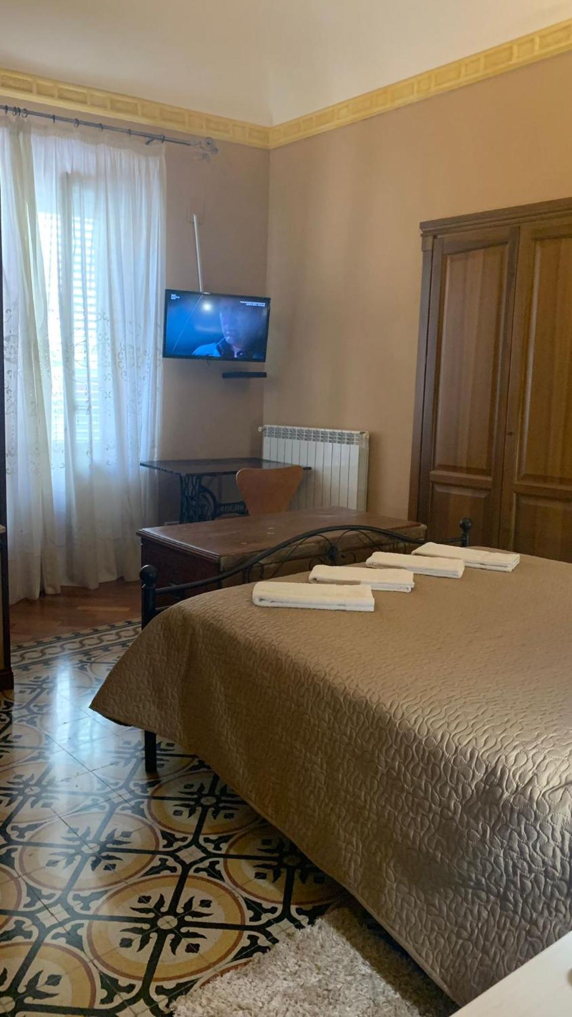 Laura Affittacamere Palerme Extérieur photo